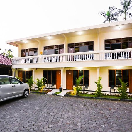 Oyo 93136 Hotel Santo Djaya 2 Bogor Exterior photo